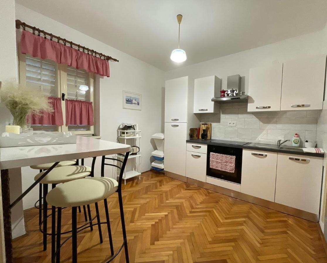 Apartmani Zorica Rab Town Zewnętrze zdjęcie